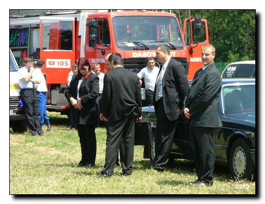Mvc-046f
