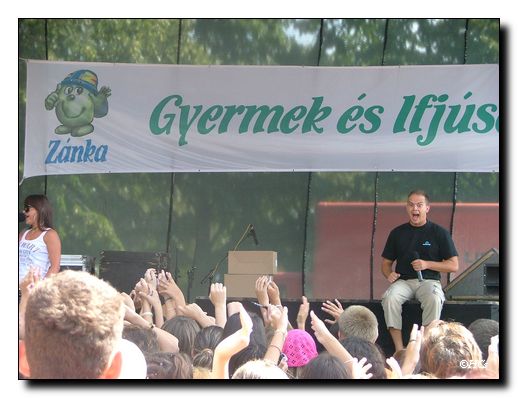 Mvc-050f