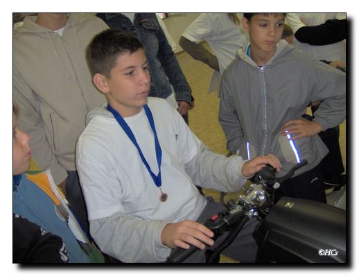 Mvc-016f