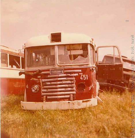 tr70.jpg