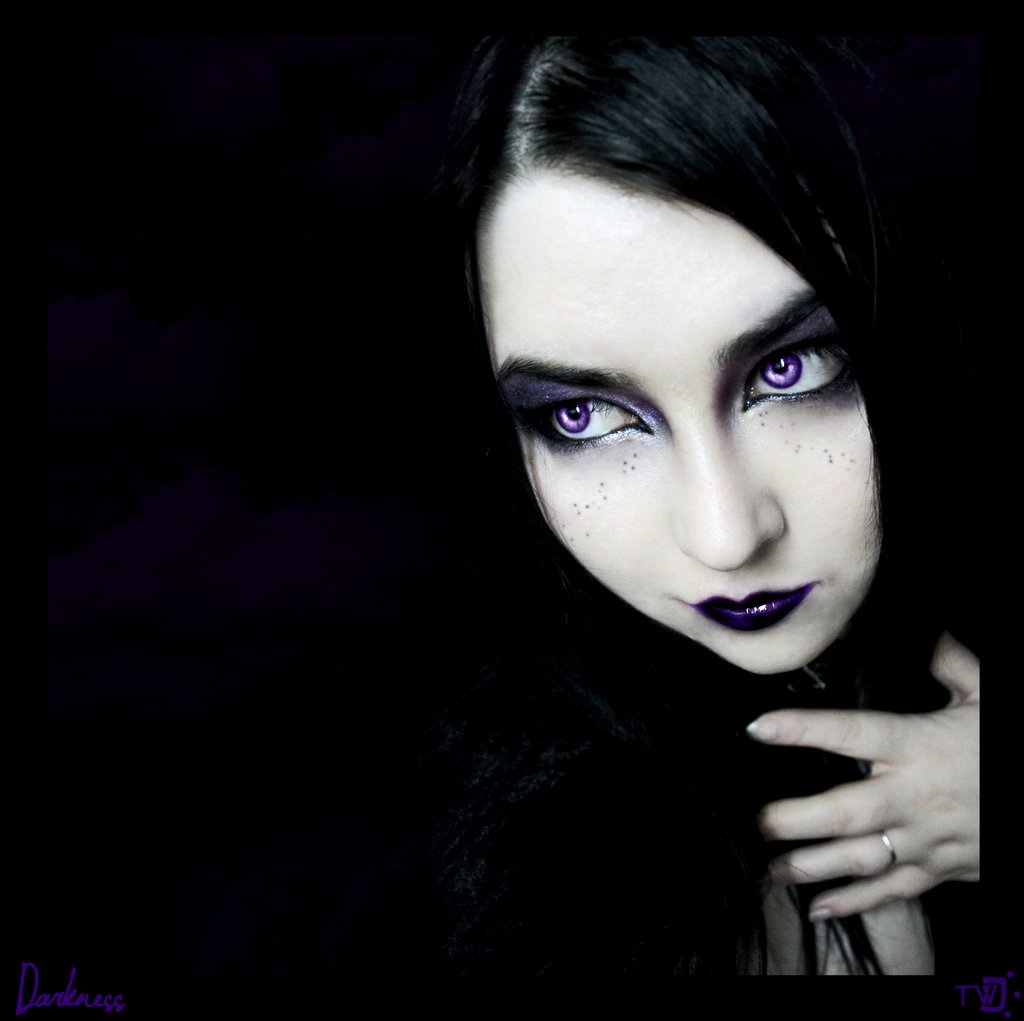 __Darkness___by_TheWolfLadyTala.jpg