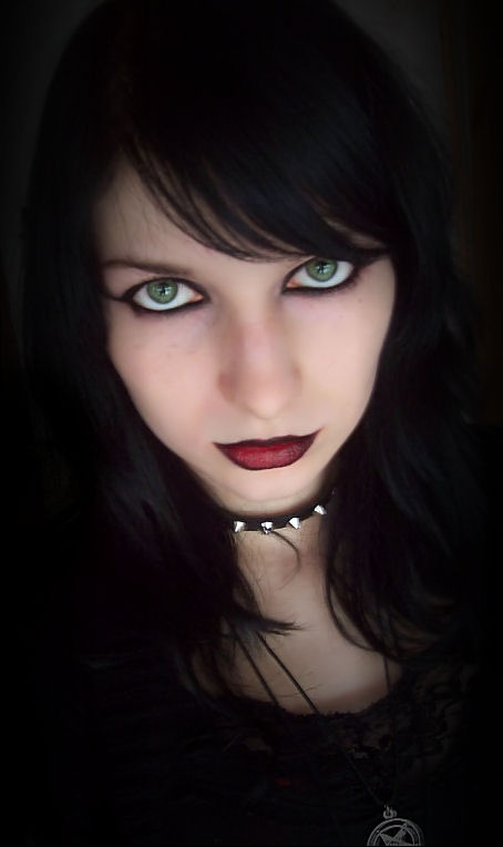 Just_like_a_gothic_girl_by_Ashiwa666.jpg
