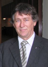 Dr. Roszk Pter