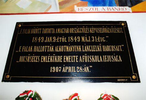 054-d-A_debreceni_ref_kollegium_emlektablaja.jpg - A Debreceni Ref. Kollgium emlktbljnak szvege