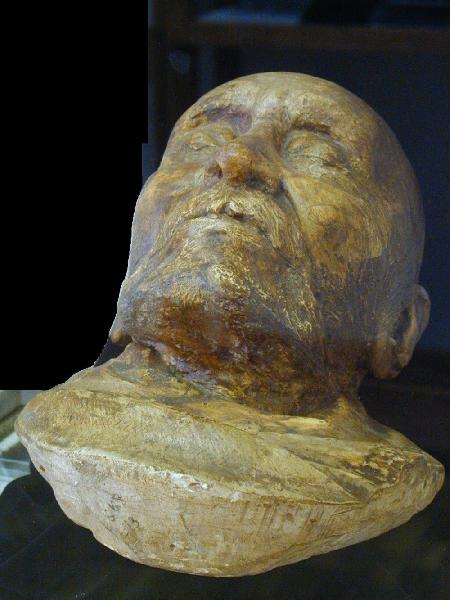 107-a-Kossuth_halotti_maszk_Cegled.jpg - Kossuth Lajos halotti maszkja (Cegldi Kossuth Mzeum)