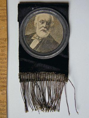 107-d-Gyasz_szalag_Kossuth_temetesen.jpg - Gysz-szalag Kossuth temetsn.