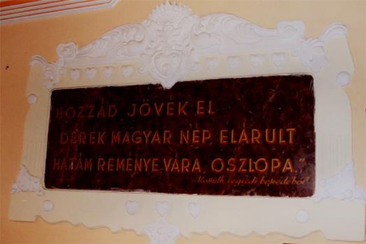 108-A_cegledi_Kossuth-muzeum_folyosojanak_egyik_tablaja.jpg - A Cegldi Kossuth Mzeum folyosjnak egyik tblja