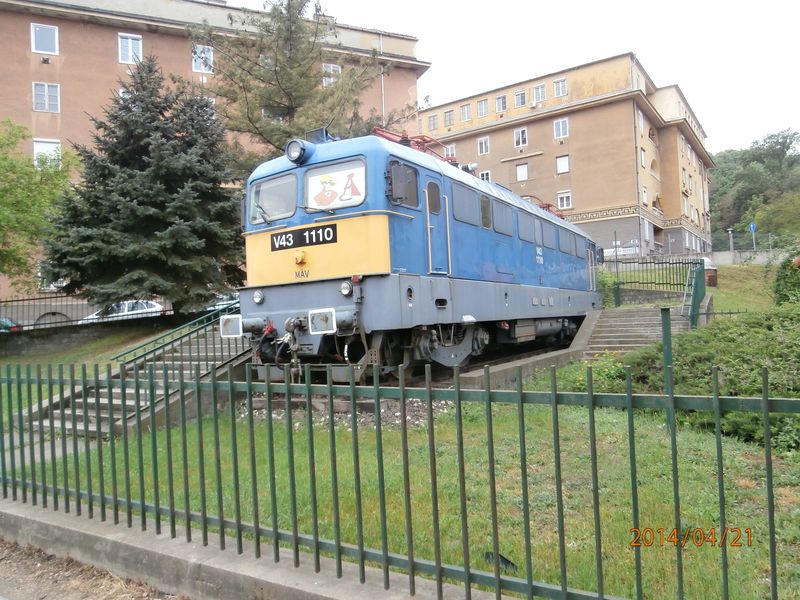 Óbudai szobormozdony