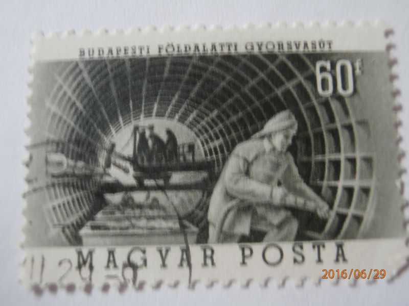 Metró (l.)