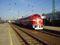 No. 2761 017-9 diesel-electric locomotive with the travelling historical exhibition about the Hungarian Revolution in 1956 at Nyregyhza station, 26.10.2006.