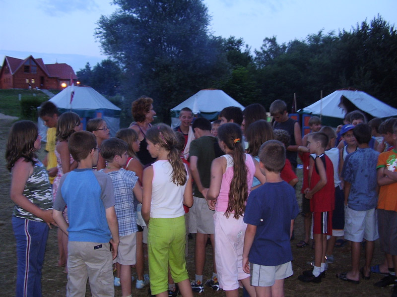 Elsõ Jurtatábor Gébárton jul 8-15.ig 112