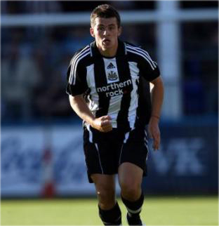 Lehet, hogy Barton a Spurs ellen p�ly�ra l�p