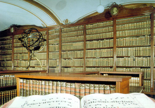 Könyvtár