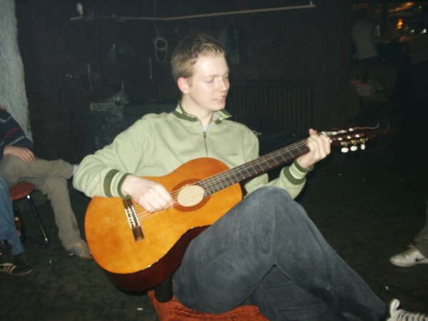 100.jpg