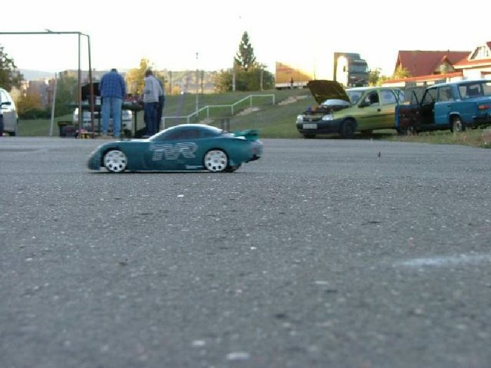 auto2004023.jpg