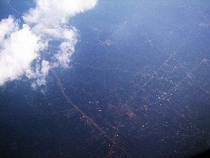 0523_afr0523a.jpg