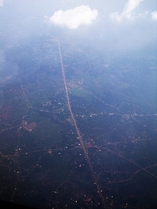 0525_afr0525a.jpg