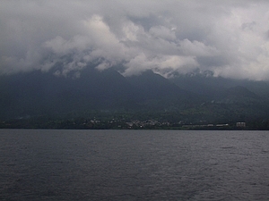 0811_afr0811a.jpg