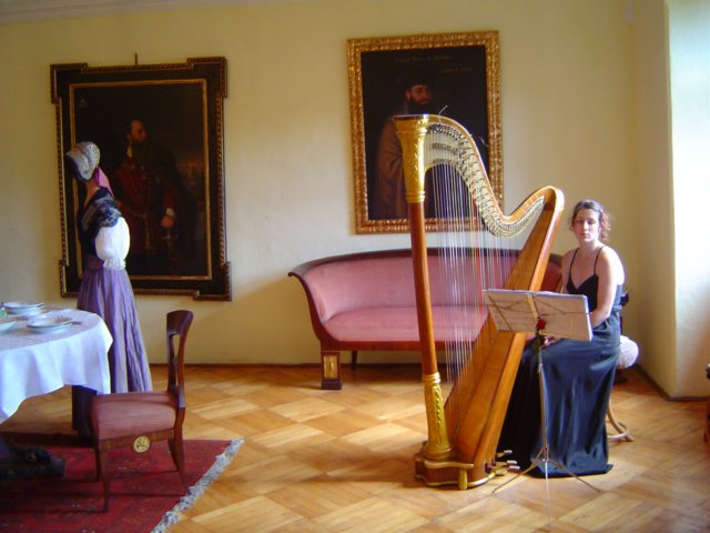 photo2.jpg