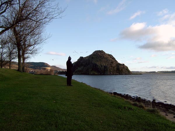 dunbarton 12