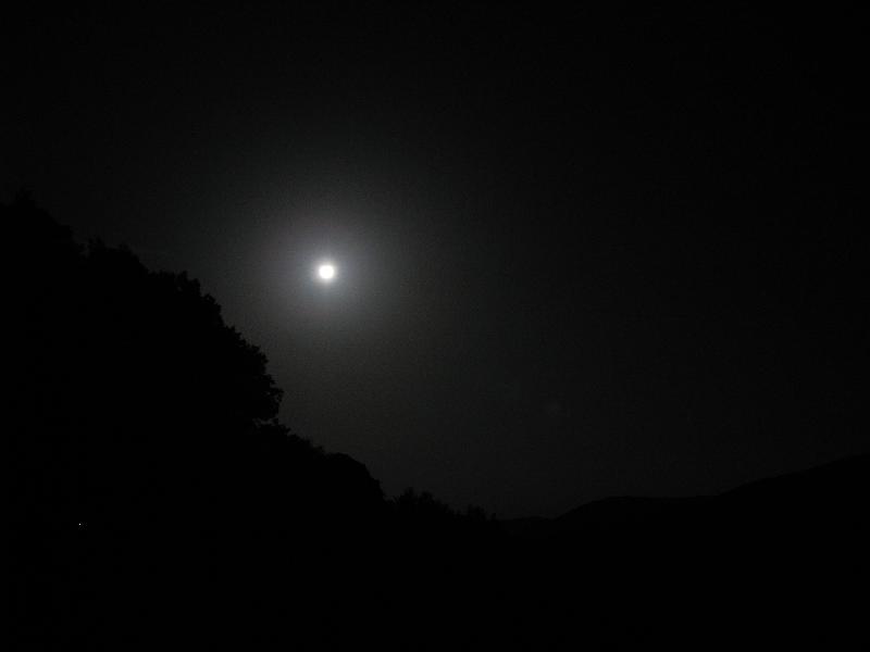 51 A hold (The moon)