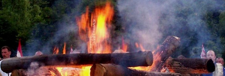 A Szertz / Das Zeremonie Feuer / The ceremonial fire