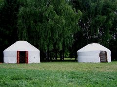 Jurták / Jurten / Yurts - 1