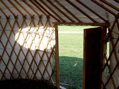 Jurta belseje / Jurte Innenraum / Yurt interior - 4