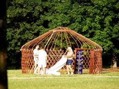 Épül jurta / Jurte im Bau / Yurt under construction - 11