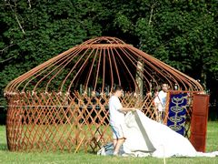 Épül jurta / Jurte im Bau / Yurt under construction - 12
