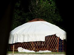 Épül jurta / Jurte im Bau / Yurt under construction - 14