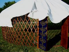 Épül jurta / Jurte im Bau / Yurt under construction - 17