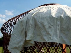 Épül jurta / Jurte im Bau / Yurt under construction - 30