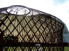 Épül jurta / Jurte im Bau / Yurt under construction - 32