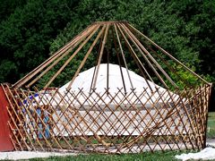 Épül jurta / Jurte im Bau / Yurt under construction - 44