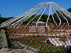 Épül jurta / Jurte im Bau / Yurt under construction - 50