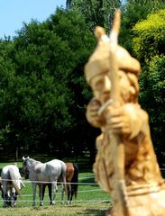 Lovas íjász (Simmer Sándor fafaragása) / Berittene Bogenschütze (Holzschnitzereien von Sándor Simmer) / Horseback Archer (Woodcarving by Sándor Simmer) - 17