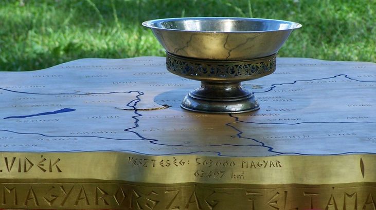 Magyarország asztal / Ungarn Tisch / Hungary table
