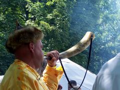 A leveg elem bemutatása krtfvssal / Darstellung die Luftelement mit blasen eine Horn / Representation the Aerial element with blow a horn - 2