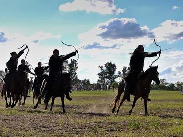 Közös lövés / Gemeinsames Schießen von Bogenschützen / The Joint shoot of archers