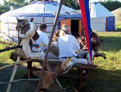 Reggel a táborban / Morgen im Jurtenlager / Morning in the Yurts camp - 14