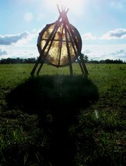 A nagy sámándob / Die große Schamanentrommel / The big drum of the shaman - 12