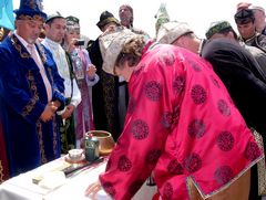 Az együvé tartozási szerzdés megújításának szertartása / Die Zeremonie der Vertragsbefestigungen des Bruders / The ceremony of the brother's contract fastenings - 18