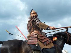 A Kassai lovasíjász iskola Varga törzsének bemutatója / Berittene Bogenschütze Vorführung von Varga Stamms der Kassai Schule / Horseback archer presentation of Varga tribe of the Kassai School - 4