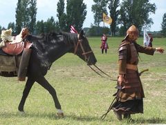 A Kassai lovasíjász iskola Varga törzsének bemutatója / Berittene Bogenschütze Vorführung von Varga Stamms der Kassai Schule / Horseback archer presentation of Varga tribe of the Kassai School - 30