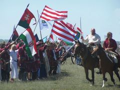 Lovasok háromszori szakrális országkerülése / Dreimal reiten um das Vaterland / Three times ride around the native country - 19