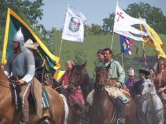 Lovasok háromszori szakrális országkerülése / Dreimal reiten um das Vaterland / Three times ride around the native country - 25
