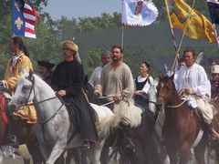 Lovasok háromszori szakrális országkerülése / Dreimal reiten um das Vaterland / Three times ride around the native country - 26