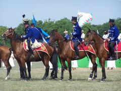 Lovasok háromszori szakrális országkerülése / Dreimal reiten um das Vaterland / Three times ride around the native country - 30