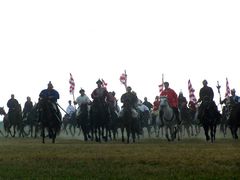 Lovasok háromszori szakrális országkerülése / Dreimal reiten um das Vaterland / Three times ride around the native country - 2